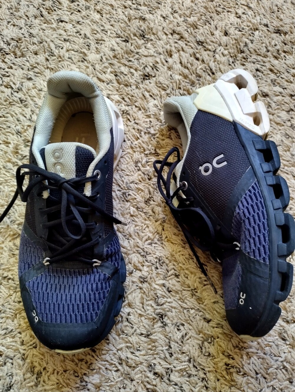 On Running Cloudtec Helion Athletic Shoes Sz 8,5